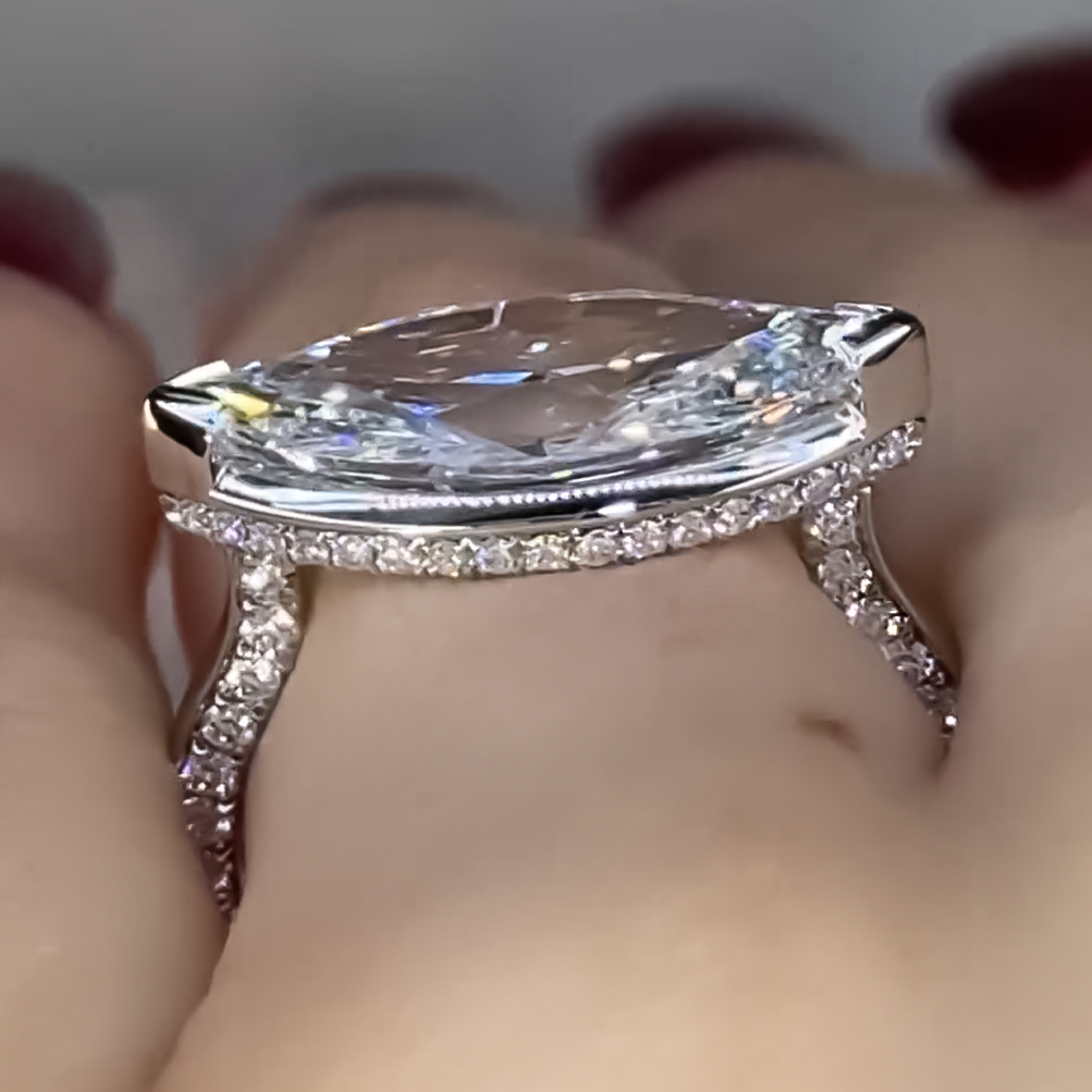 Exquisite 4 ctw Marquise Cut White Gemstone Engagement Ring -JOSHINY