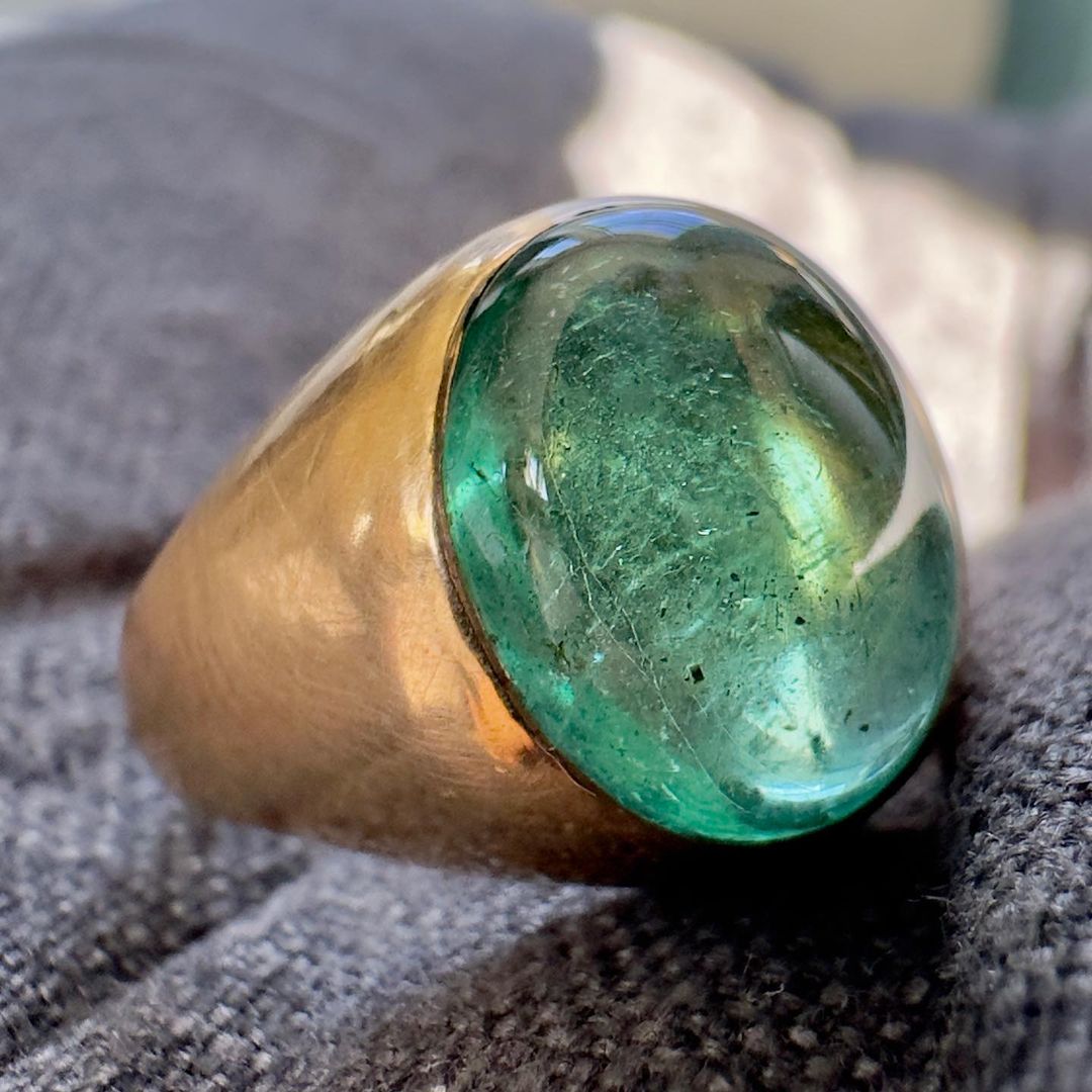 12ct Emerald Cabochon Ring -JOSHINY