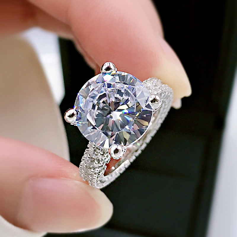 4.5 ctw Round Cut Creative Ladies Engagement Ring -JOSHINY