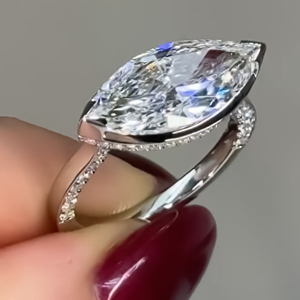 Exquisite 4 ctw Marquise Cut White Gemstone Engagement Ring -JOSHINY