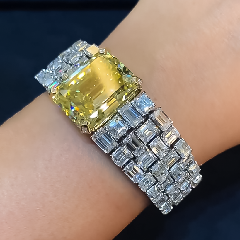 Gorgeous 18 ctw Emerald Cut Yellow & White Stone Full Set Bracelet -JOSHINY