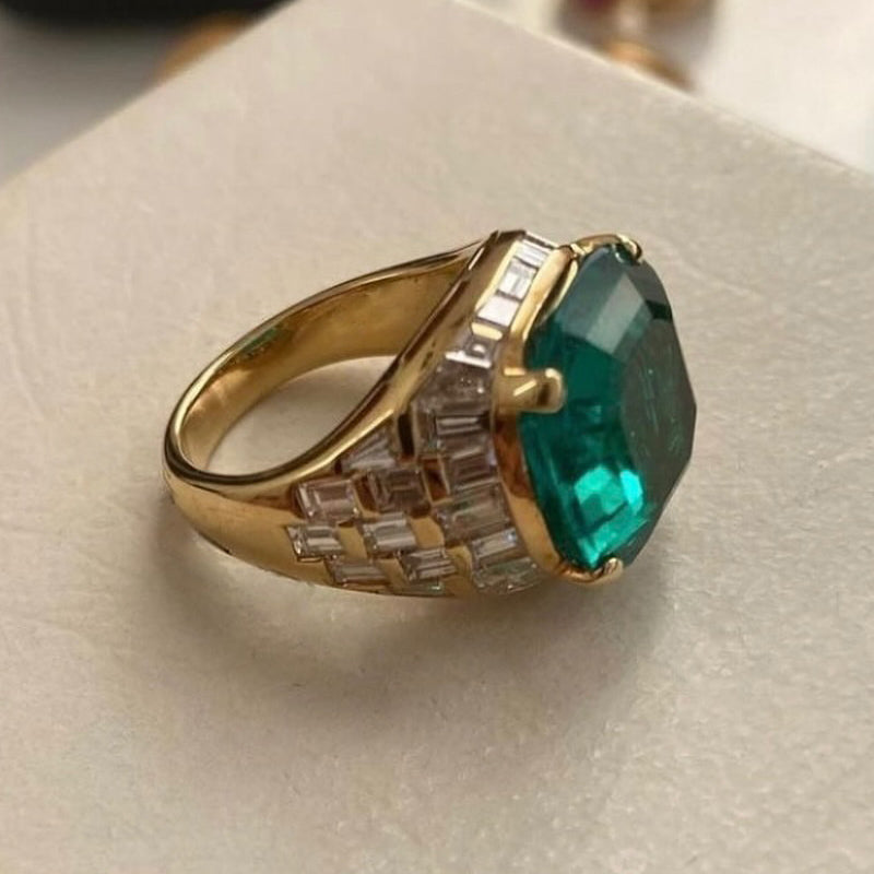 11.52ct Cushion Cut Vintage Emerald Jewellery Ring -JOSHINY