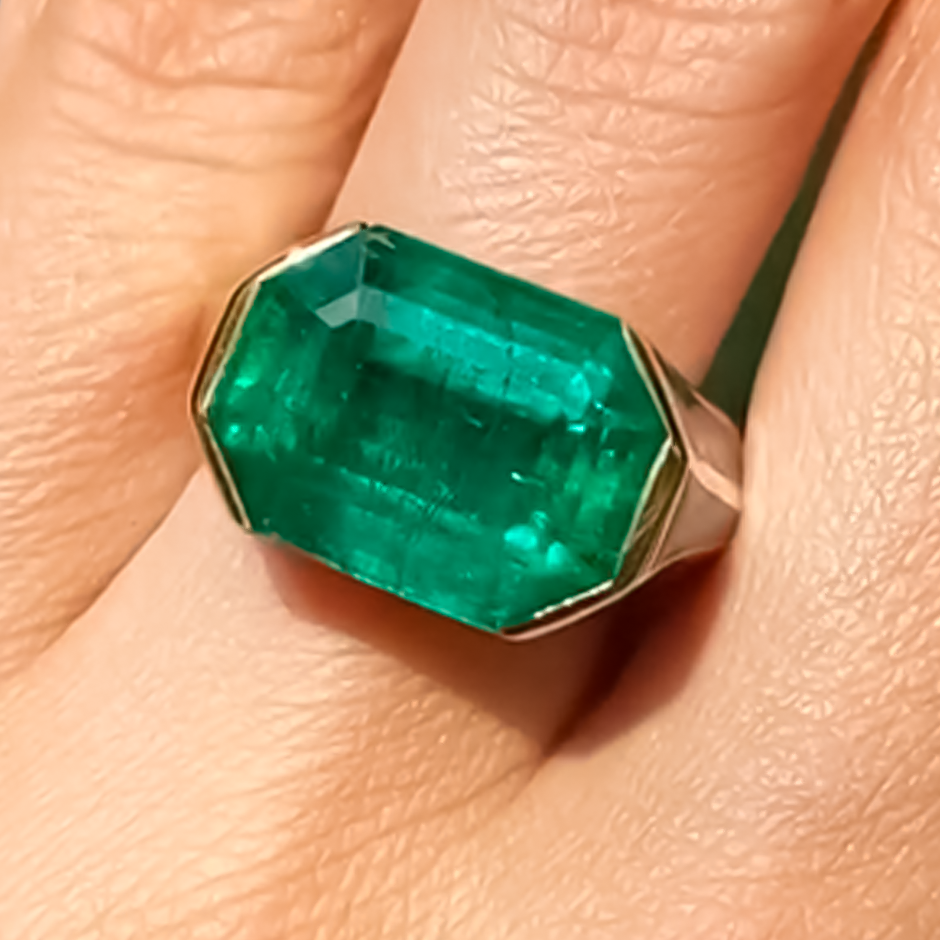 Unique 7 ctw Emerald Cut Emerald Black Enamel Ring -JOSHINY