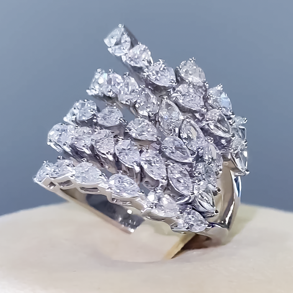 Elegant 2 ctw Pear Cut White Gemstone Cluster Ring -JOSHINY