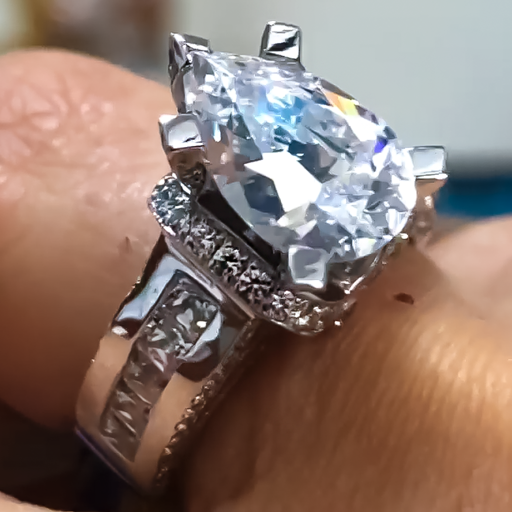 Unique 8 ctw Pear Cut White Gemstone Engagement Ring -JOSHINY