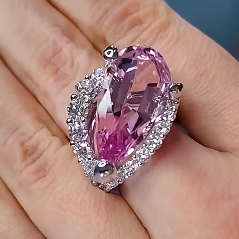 Elegant 8 ctw Pear Cut Pink Gemstone Cocktail Ring -JOSHINY