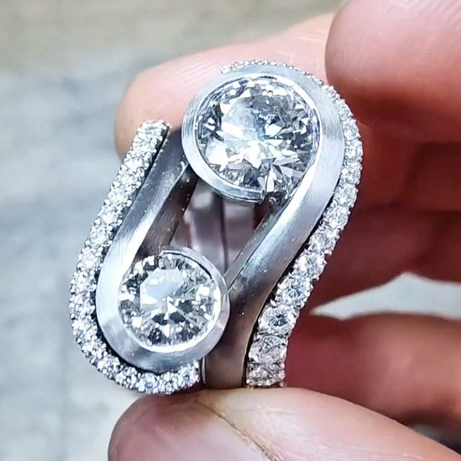 4.0ctw Round Cut Twin Stone Twisted Ring -JOSHINY