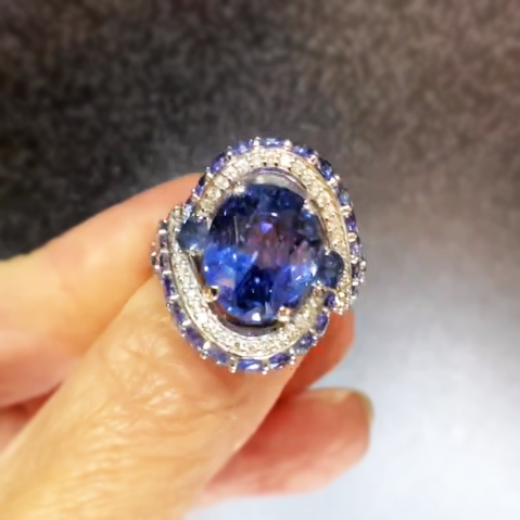 Gorgeous 11 ctw Oval Cut Sapphire Cocktail Ring -JOSHINY