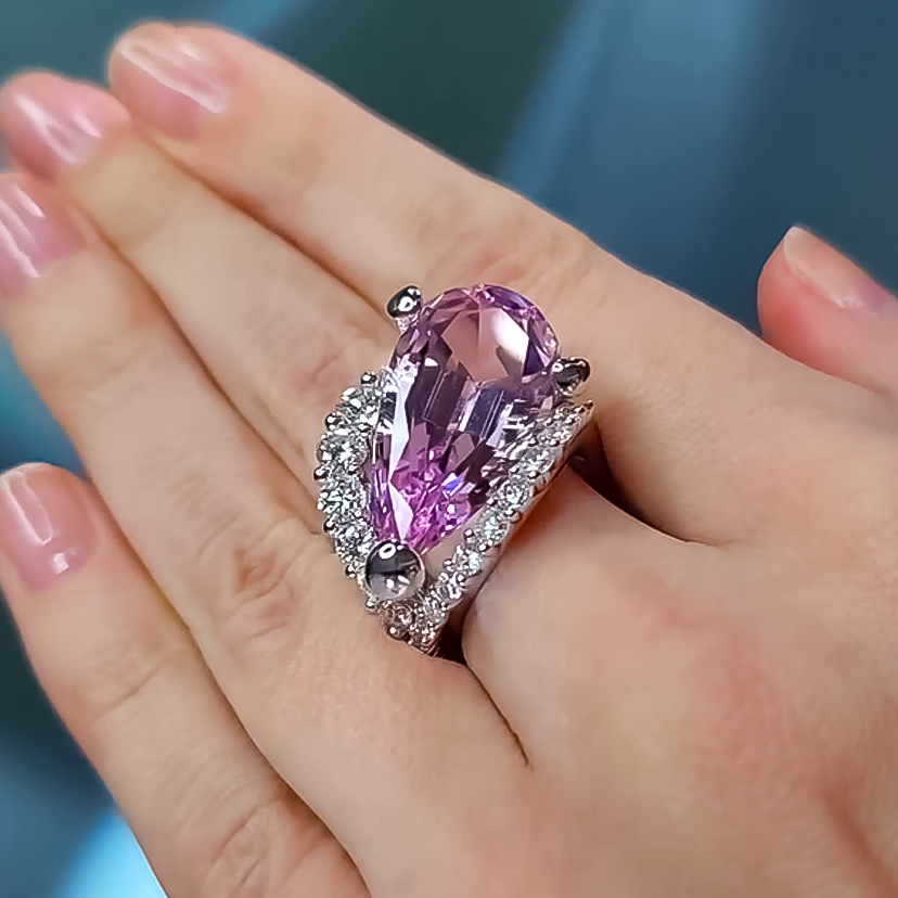 Elegant 8 ctw Pear Cut Pink Gemstone Cocktail Ring -JOSHINY