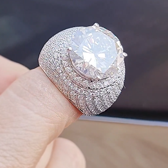 Gorgeous 10 ctw Round Cut White Gemstone Pavé Engagement Ring -JOSHINY