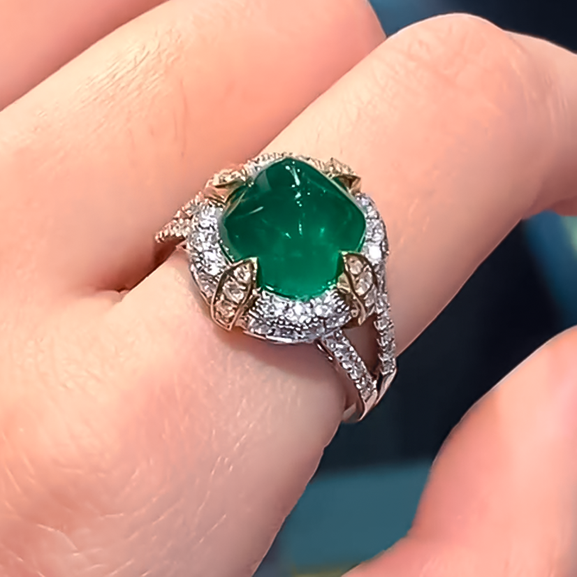 Exquisite 6 ctw Sugar Tower Cut Emerald Ring -JOSHINY