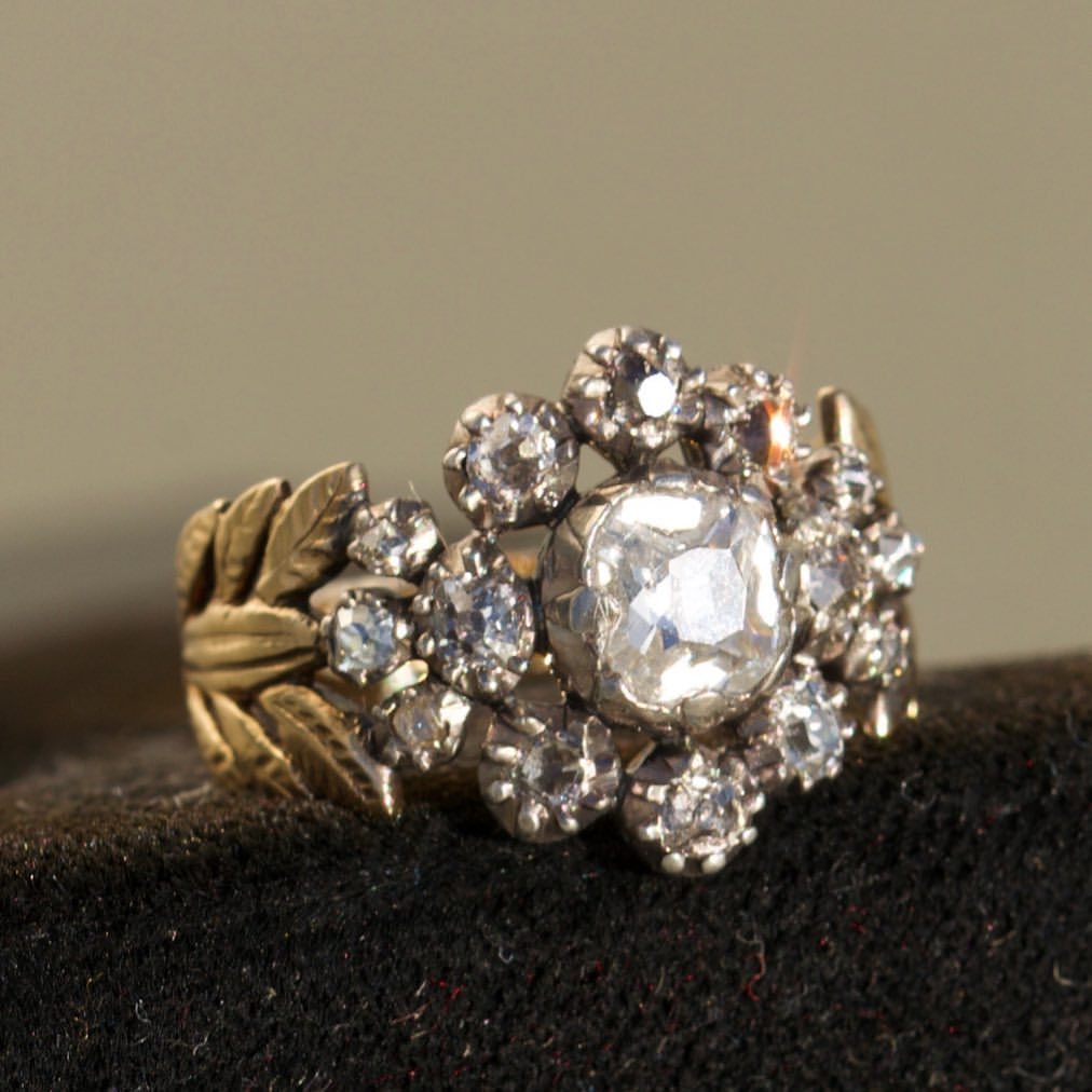 1.7ctw Gemstone Star Cluster Antique Ring-JOSHINY