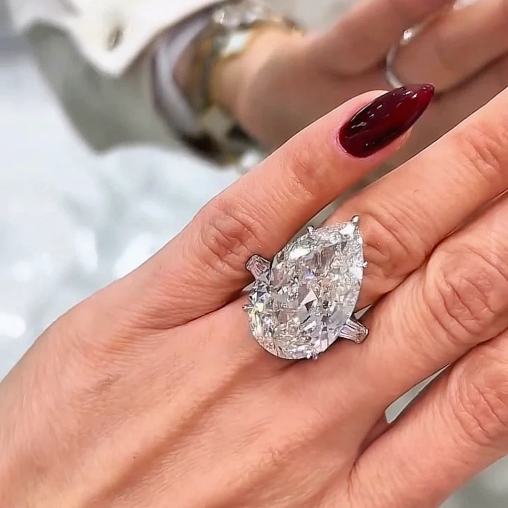 20Ct pear-shaped three-carat engagement ring-JOSHINY
