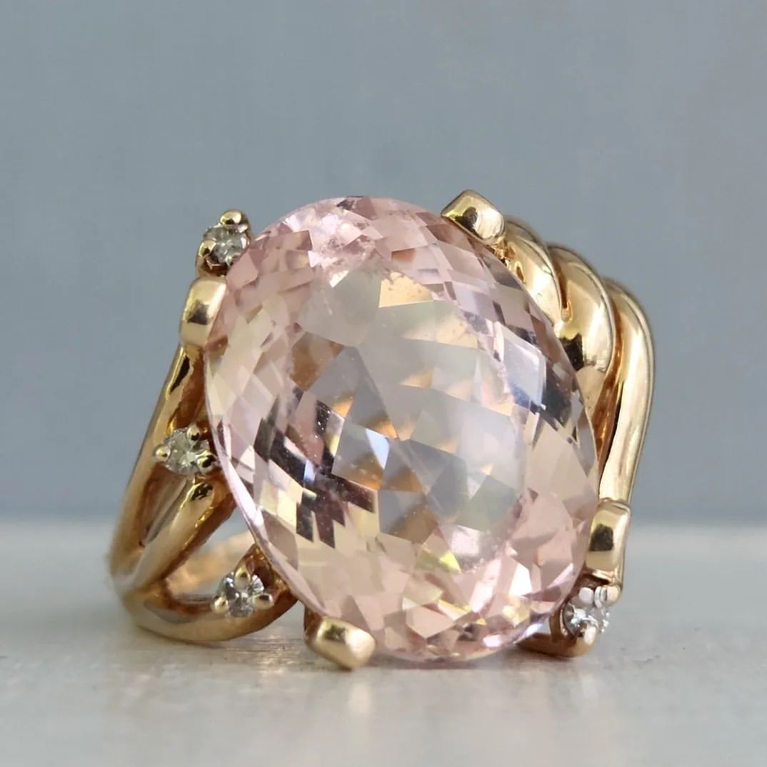 13ct Oval Cut Pink Gemstone Cocktail Ring -JOSHINY