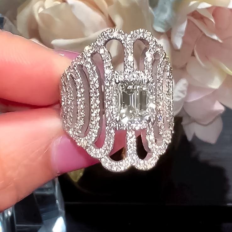 Elegant 4 ctw Emerald Cut White Gemstone Engagement Ring -JOSHINY