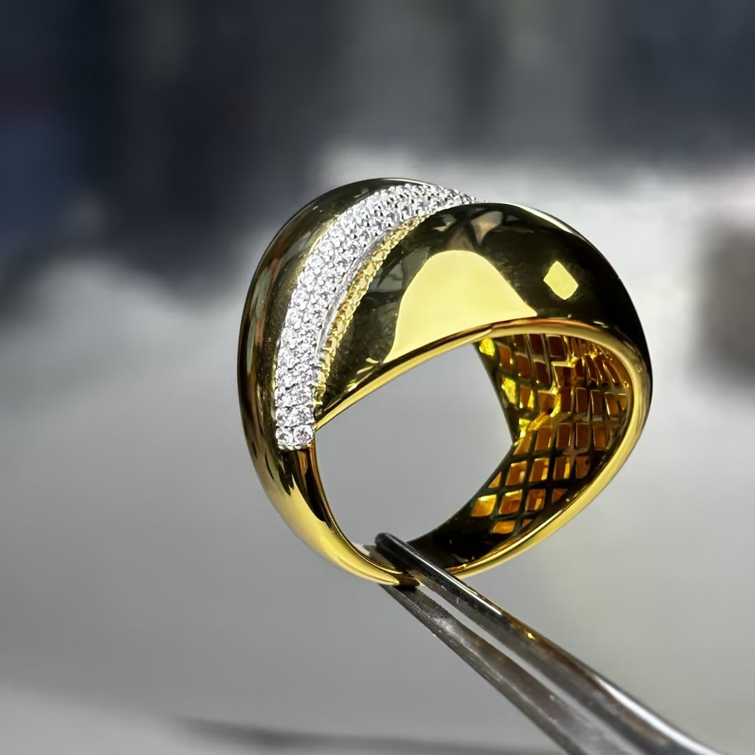 0.6ctw Round Cut Gemstone Embellished Deluxe Ring -JOSHINY