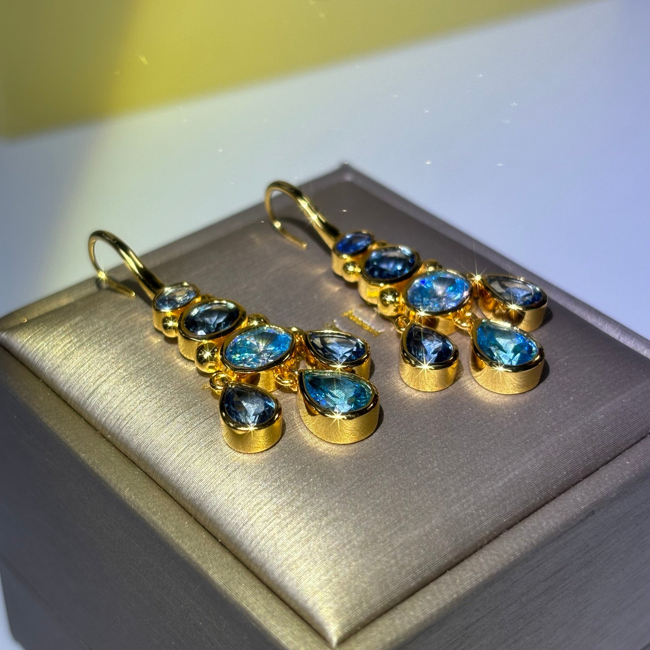 6Ctw Sparkling Gemstone Ring-JOSHINY