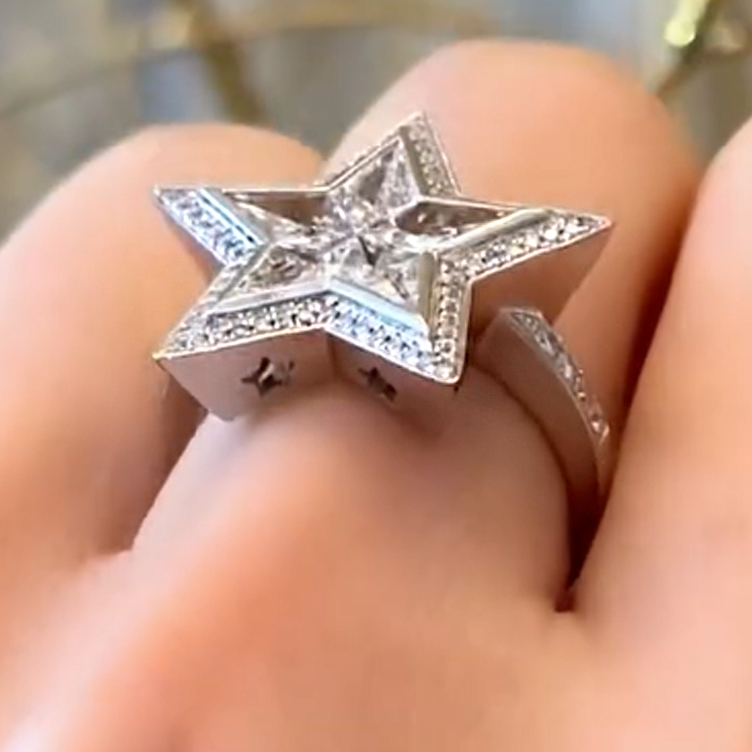 Stylish 2 ctw Special Cut White Gemstone Star Ring -JOSHINY