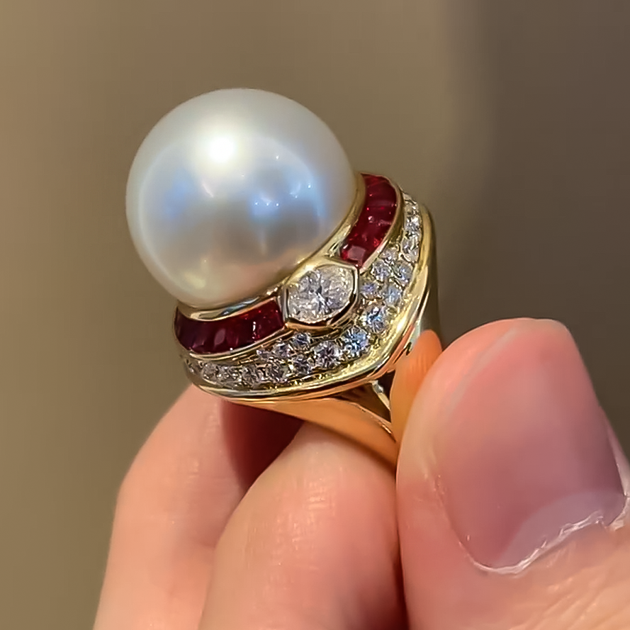 Vintage 7 ctw Pearl & Ruby Elegant Ring -JOSHINY