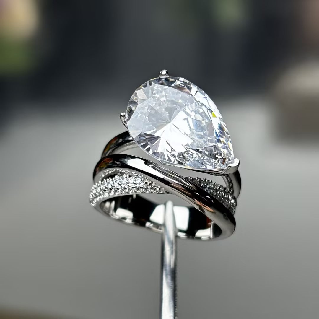 Stylish 6 ctw Pear Cut White Gemstone Elegant Engagement Ring -JOSHINY