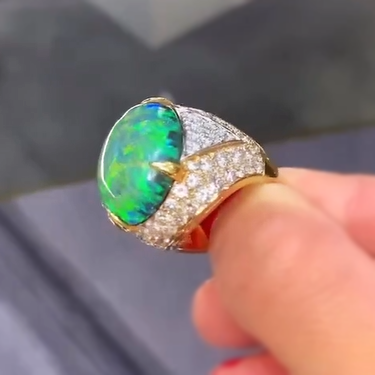 Gorgeous 15 ctw Round Cut White Gemstone & Magnificent Opal Cocktail Ring -JOSHINY