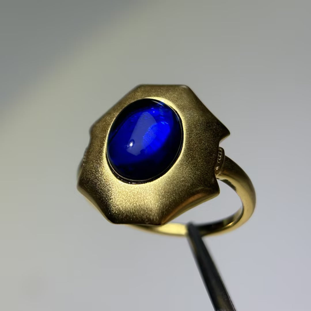 Cabochon-cut oval blue gemstone art ring-JOSHINY