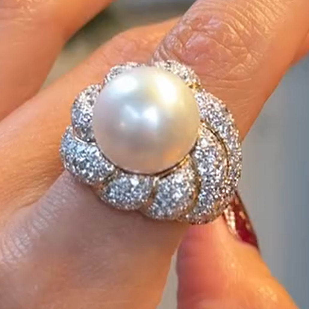 Gorgeous 3 ctw Round Cut White Gemstone & Pearl Ring -JOSHINY