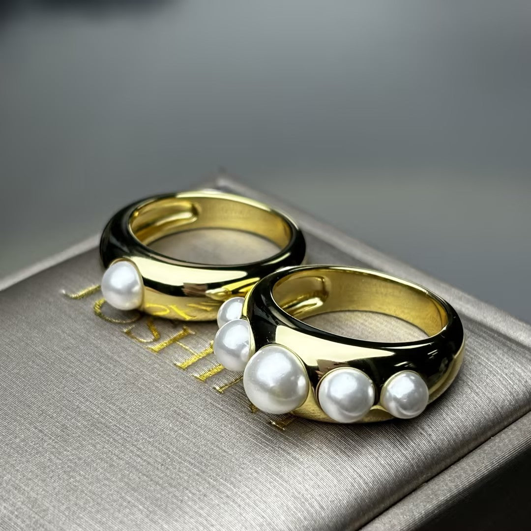 4.0ctw Elegant Pearl Set Ring -JOSHINY