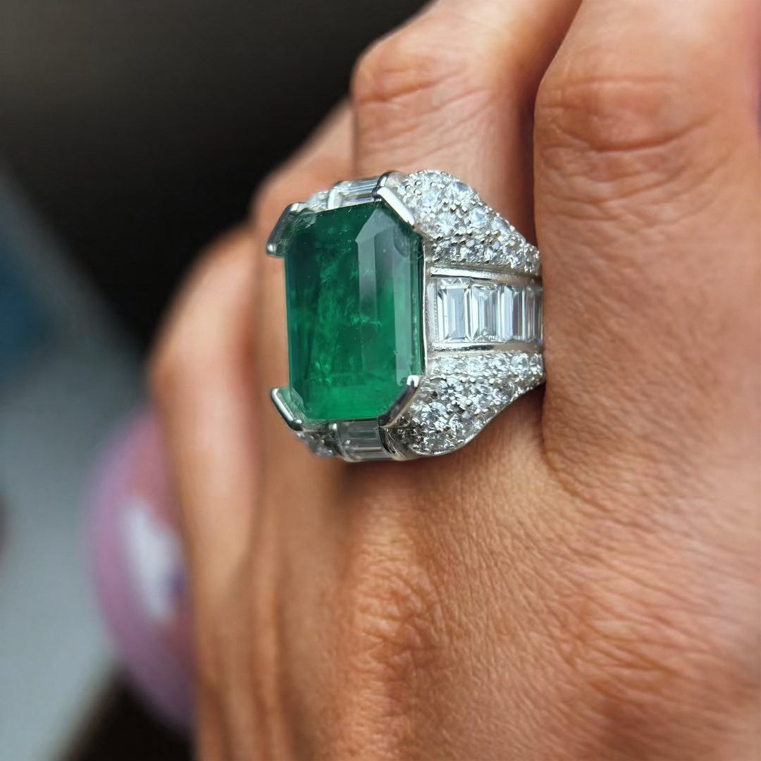 Gorgeous 8 ctw Emerald & Baguette & Round Cut Emerald & White Gemstone Ring -JOSHINY