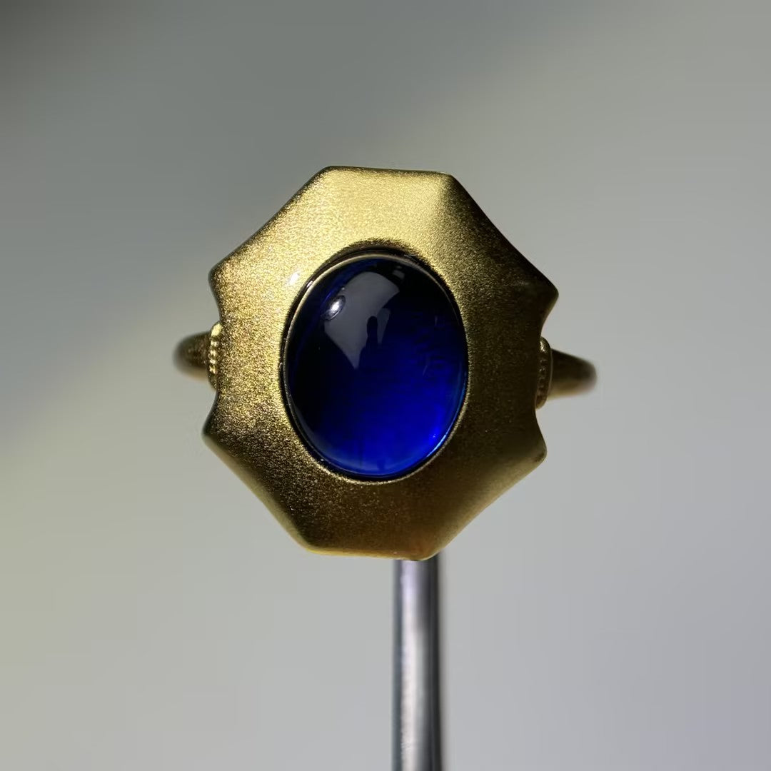 Cabochon-cut oval blue gemstone art ring-JOSHINY