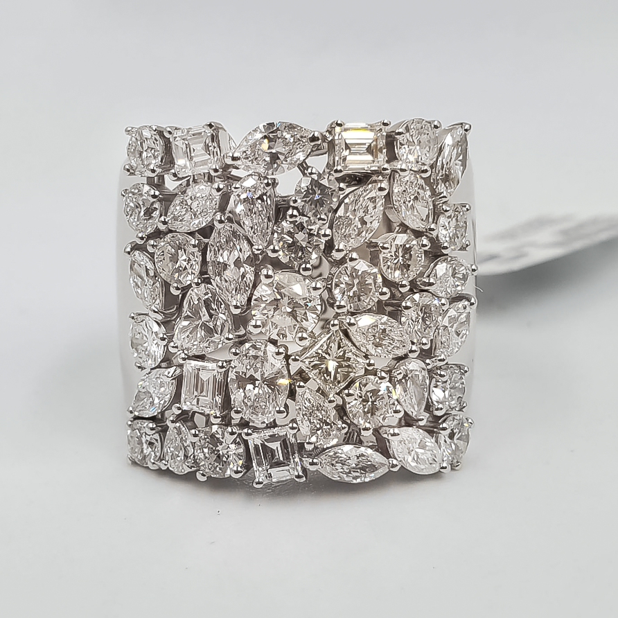 Gorgeous 3 ctw Multi-Cut White Gemstone Cluster Ring -JOSHINY