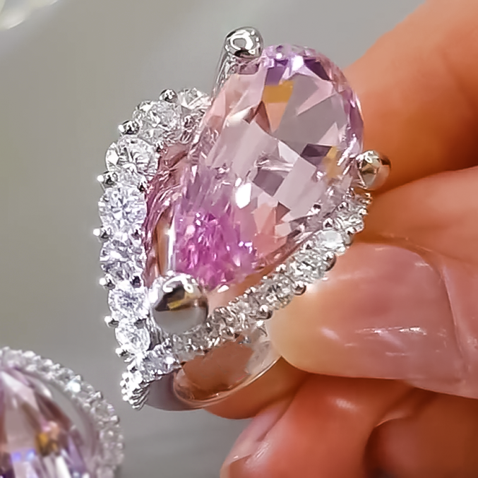 Elegant 8 ctw Pear Cut Pink Gemstone Cocktail Ring -JOSHINY