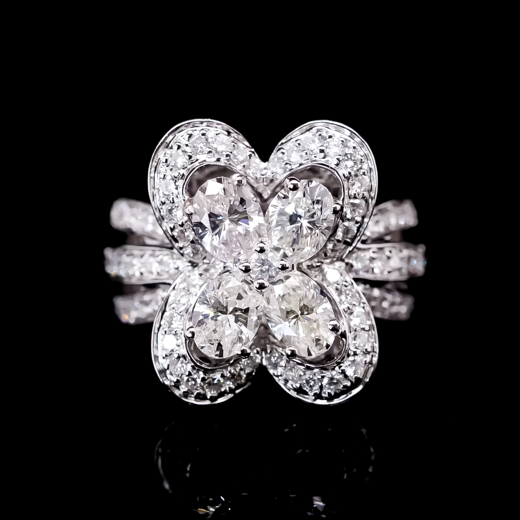 Elegant 3 ctw Pear & Round Cut White Gemstone Clover Ring -JOSHINY