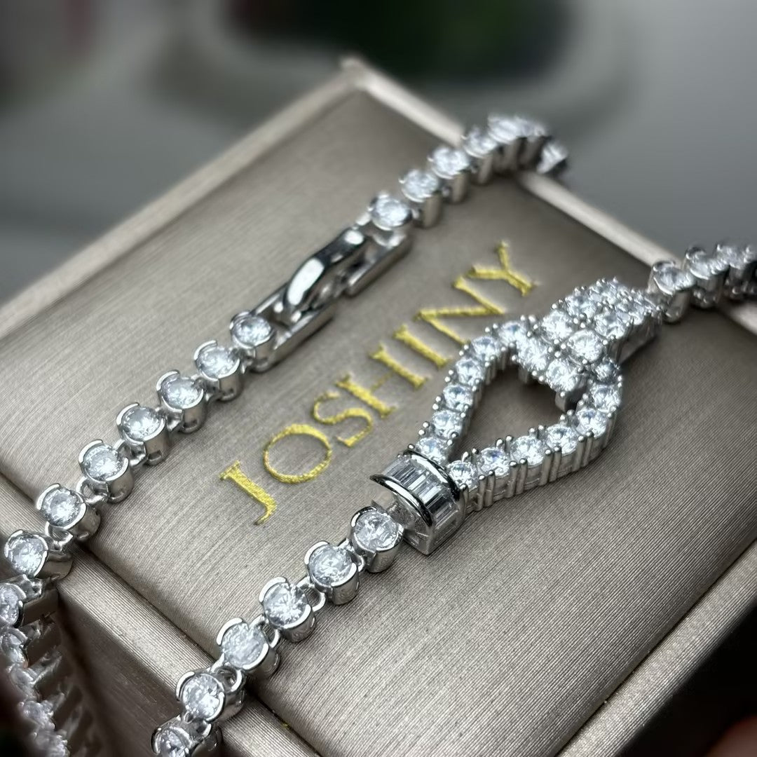 12 CTW White Horseshoe Knot Round Cutting cubic zirconia 925 sterling silver Exquisite Necklace - JOSHINY