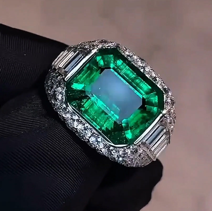 8.0ctw Brilliant Emerald Ring -JOSHINY