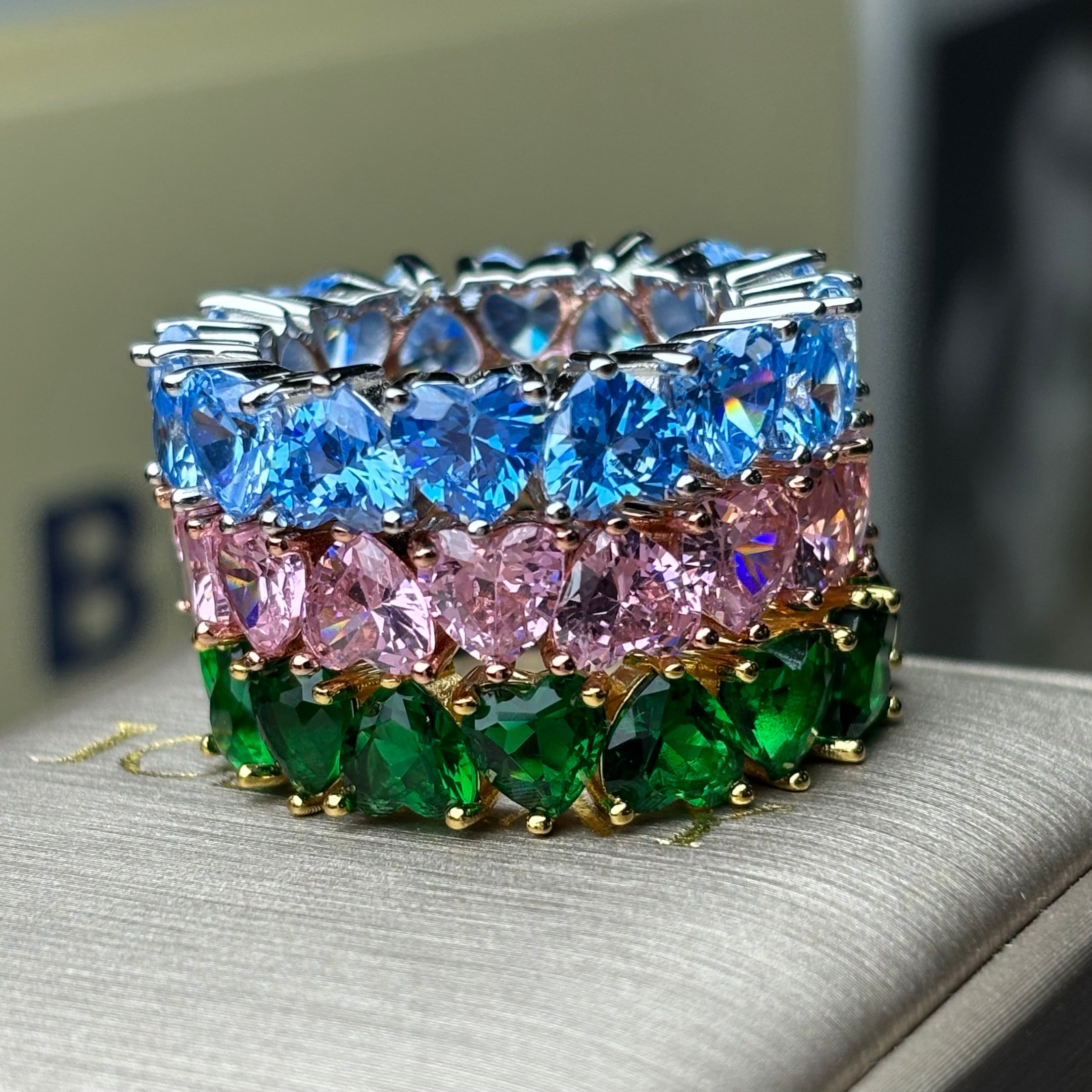 8.0Ctw Tricolor Heart-Shaped Gemstone Stacked Ring-JOSHINY