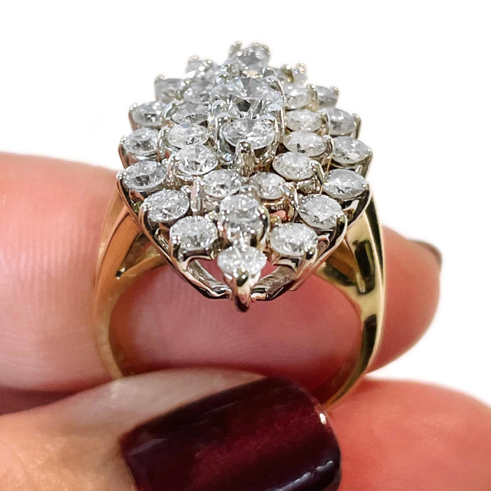 Gorgeous 6 ctw Round Cut White Gemstone Cluster Ring -JOSHINY