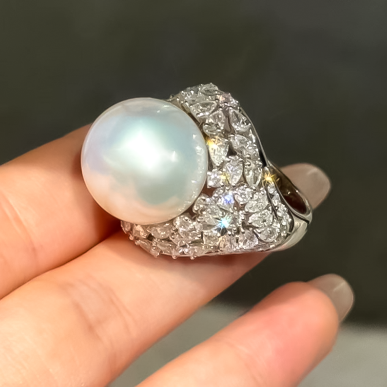 Elegant 4 ctw Multi-Cut White Gemstone & Pearl Ring -JOSHINY