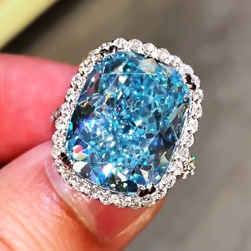 17 ctw Cushion Cut Blue Gemstone Halo Cocktail Ring -joshiny