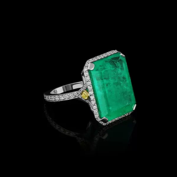 14 ctw Vintage Emerald Ring