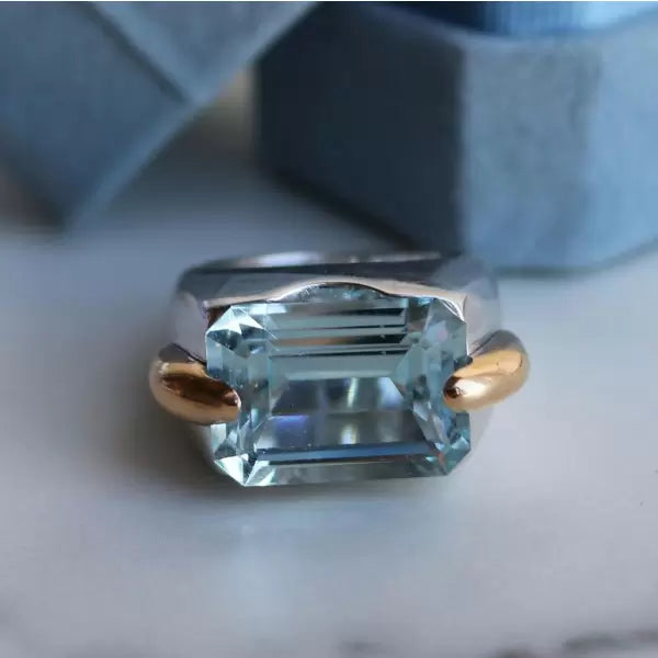 14ct Minimalist Emerald Cut Blue Gemstone Cocktail Ring