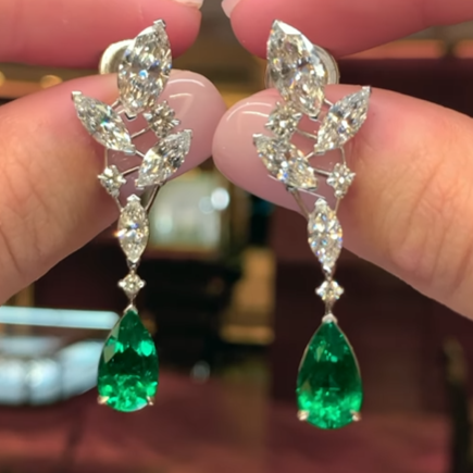 8ctw Pear Cut Emerald Geometric Earrings