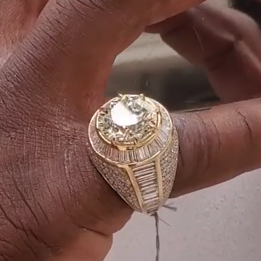 10 ctw Round Cut White Gemstone Luxury Men's Ring -JOSHINY
