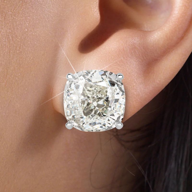 7.5ctw Classic Cushion Cut Halo White Gemstone Stud Earrings